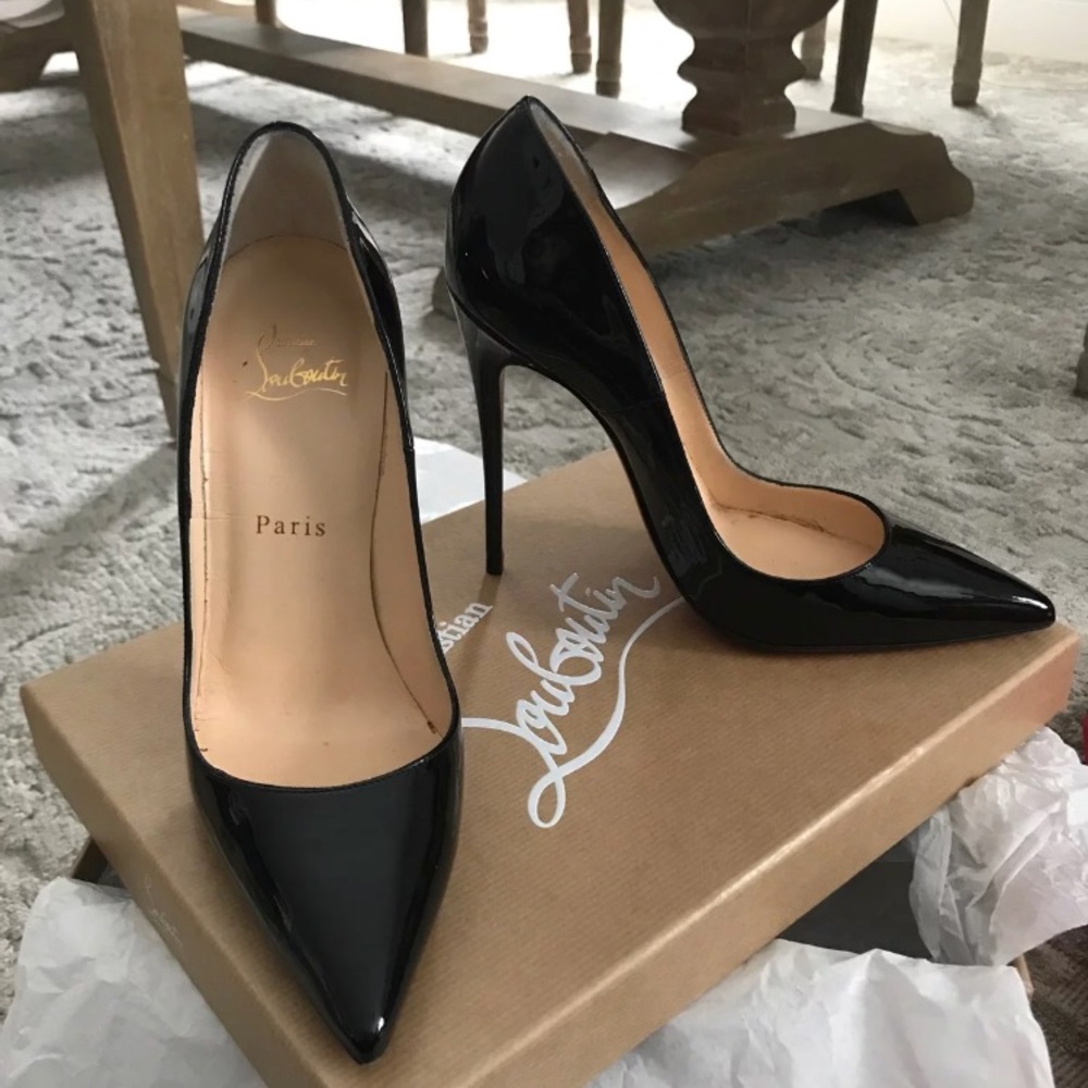 Christian Louboutin So Kate’s Sz 37 & 36.5